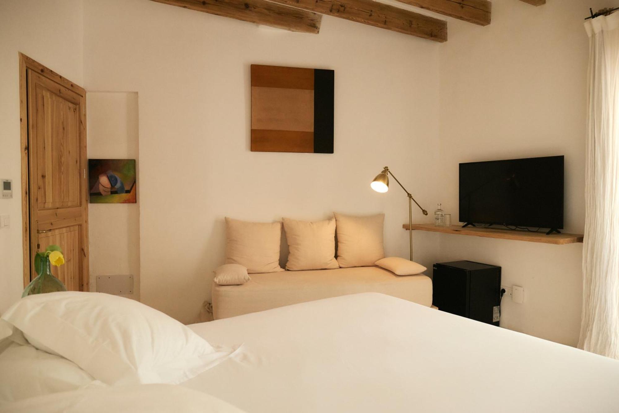 Hotel Forn Nou Artá Exteriör bild